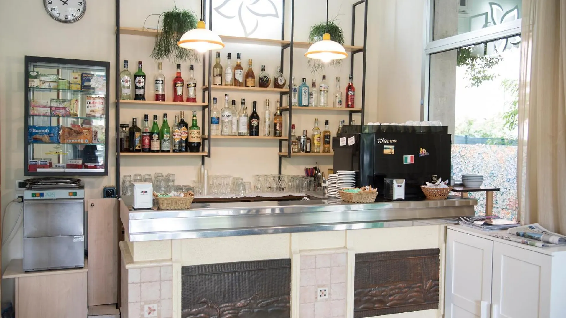Hotel B&B Gladys Cesenatico 2*,  Italy