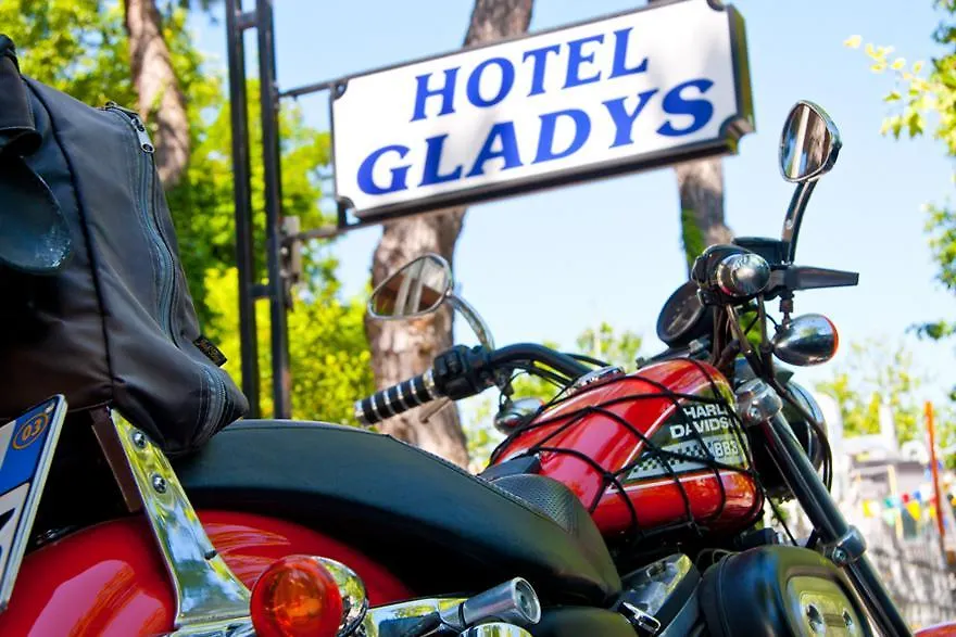 Hotel B&B Gladys Cesenatico Italy